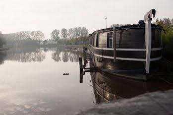 Hotel Boat De Barge Brügge